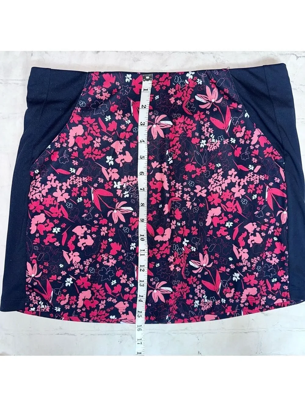 NWOT Women’s Medium Callaway Golf Skort Navy Blue Pink Floral